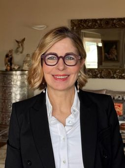 Anna Corrado