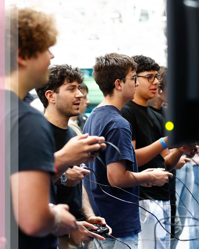 Tournaments & Showmatches